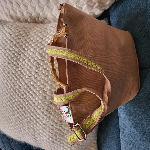 Palm Tree Beaded Tote - Picture 2 of 7